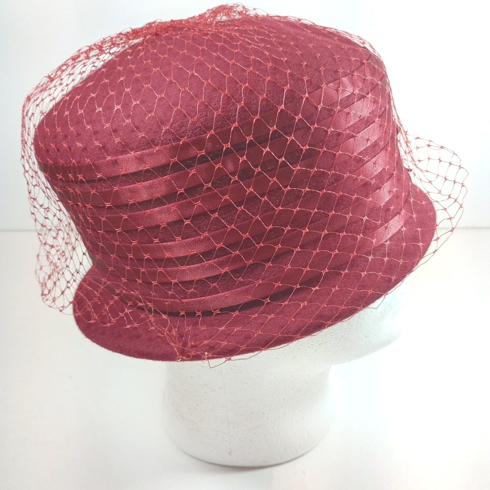 Vintage Miss Becky Womens Pillbox Hat Burgundy Wool Felt Birdcage Veil Ribbon - Picture 4 of 9